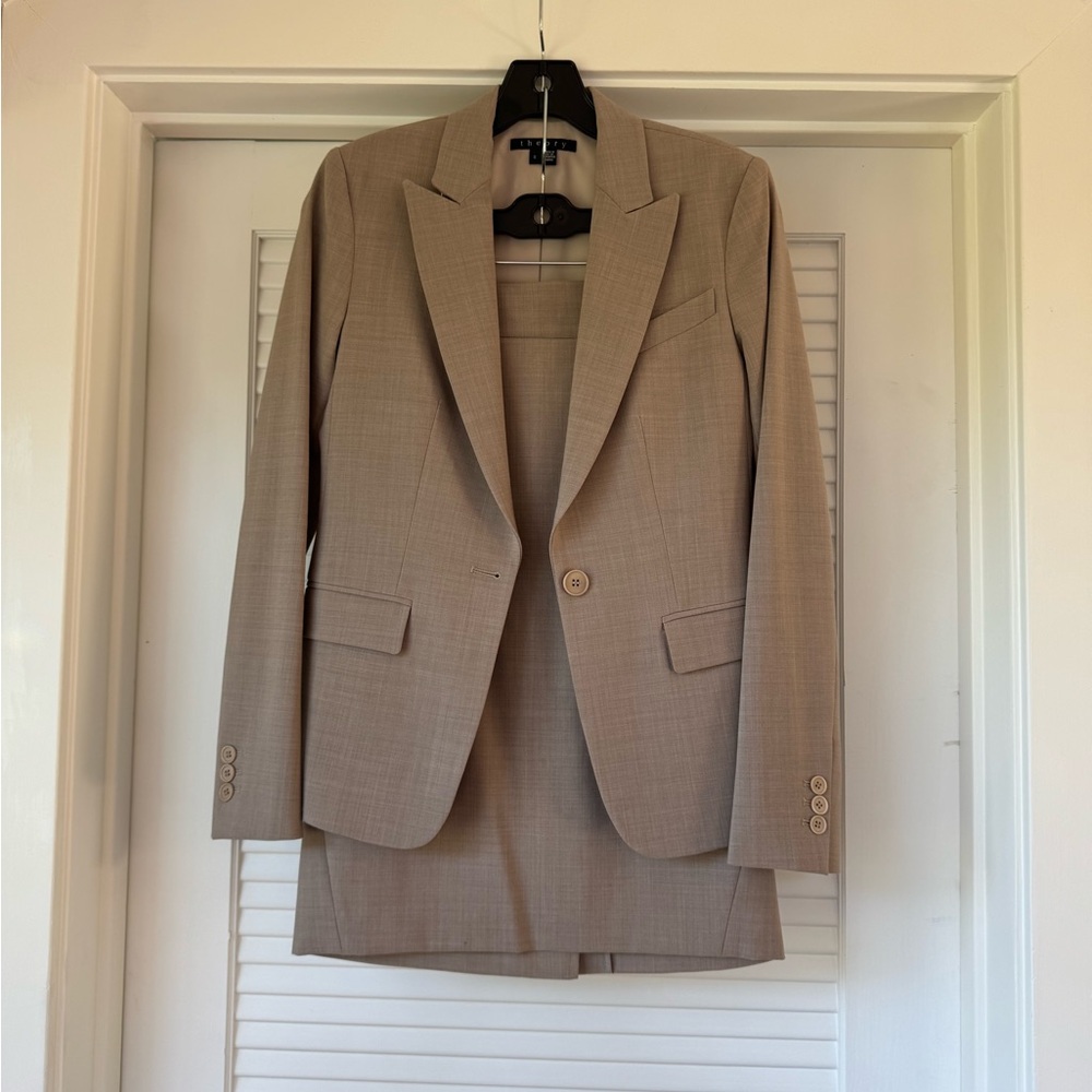Theory Beige Women's Blazer and Skirt Set